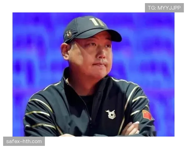 刘国梁居然在豪宅里藏了个秘密健身房，普通人真想不到他这生活有多拼惨